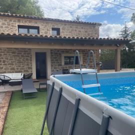 Cabana Blanca Turisme Rural，位于索尔索纳的酒店