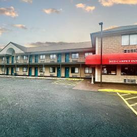 Red Carpet Inn Norwalk，位于诺沃克的酒店