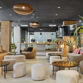 ibis Paris Porte D'Orleans，位于蒙鲁日的酒店