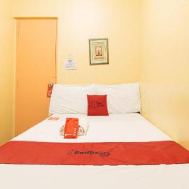 RedDoorz near SM Batangas City，位于八打雁的酒店