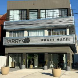 Parry Smart Hotel，位于玛德琳港的酒店
