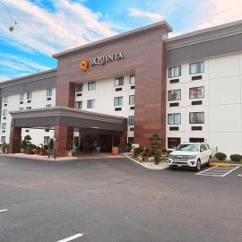 La Quinta by Wyndham Cincinnati NE - Mason，位于梅森的酒店