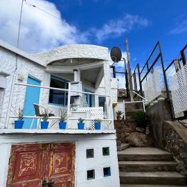 My little Santorini，位于瓜纳切洛斯的酒店