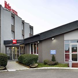 ibis Calais Car Ferry，位于加来的酒店