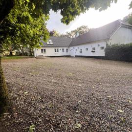 The house in the countryside close to MCH