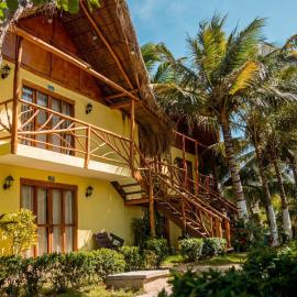 Waikiki Beach Boutique Hostel，位于Dibulla的酒店