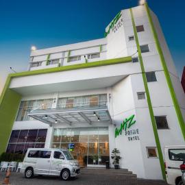 Whiz Prime Hotel Sudirman Cilacap,位于芝拉扎的酒店