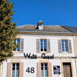White Chapel，位于孔东的酒店