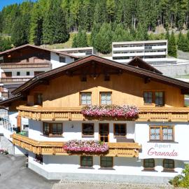 Apart Granada inklusive Silvretta Card Premium