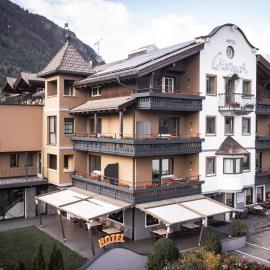 Hotel Gissbach，位于布鲁尼科的酒店