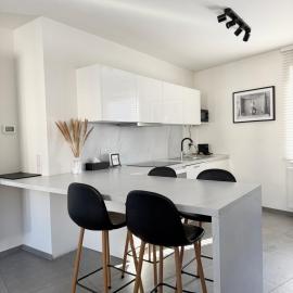 Appartement au coeur de Spa avec parking privé，位于斯帕的酒店