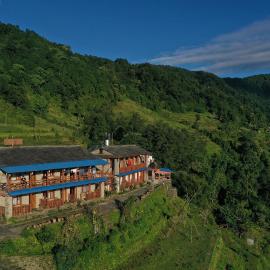Dhampus Village Eco Lodge，位于Kāskī的酒店
