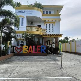 La Patricia Hotel，位于巴莱尔的酒店