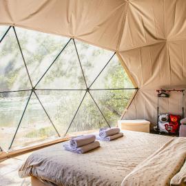 Glamping Drina Riverzone，位于Goražde的酒店