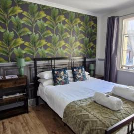 LilyRose Hotel,位于惠特比的酒店