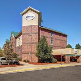 Suburban Studios Westminster Denver North，位于威斯敏斯特的酒店