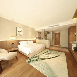 Floral Hotel Changbaishan Baihe Left Bank，位于Baohulinzhan的酒店