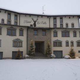 Hotel Polle Life，位于廖卢纳托的酒店