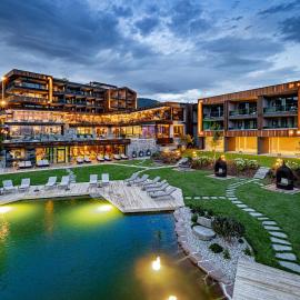 SONNENBERG Panorama Dolomites Wellbeing