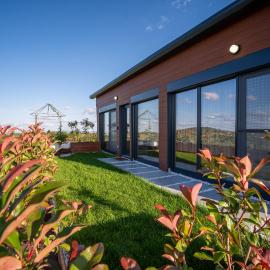 Casa Deluxe in Sinteu - intersectia intre modern si linistea naturii，位于Şinteu的酒店