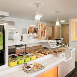 ibis budget Lille Wasquehal，位于瓦斯凯勒的酒店