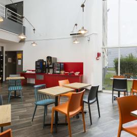 Hotel F1 Maurepas，位于莫勒帕的酒店