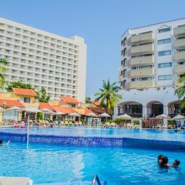 ENNA INN IXTAPA HABITACIóN VISTA AL MAR，位于伊斯塔帕的酒店