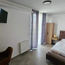 Hotel Akropolis，位于黑尔福德的酒店