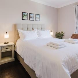 Grace's Guesthouse Room 3，位于特灵的酒店