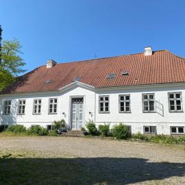 The Old Parsonage，位于Søndersø的酒店