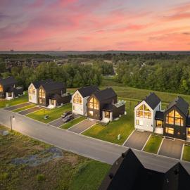 SOFA VILLAS - Mont Sainte-Anne，位于博普雷的酒店