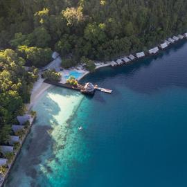 Pearl Farm Beach Resort，位于萨马尔的酒店