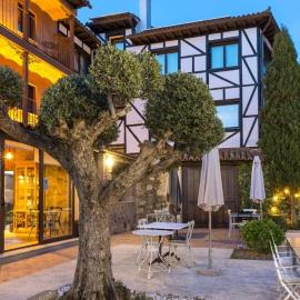 Aura del Jerte，位于赫尔特的酒店
