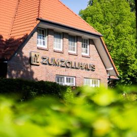Hotel Zum Zollhaus,位于拉斯特德的酒店