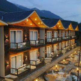 Shivalaya Retreat - A River Side Resort,位于马拉里的酒店