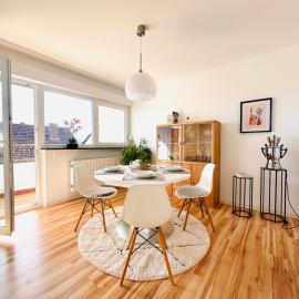 FinkenBlick I Wohnung in Illingen Saar I für kleine Familien I Paare mit Hund und Monteure，位于Illingen的酒店