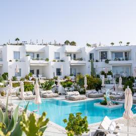 Lani's Suites de Luxe - Adults Only