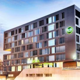 B&B Hotel Ulm，位于乌尔姆的酒店