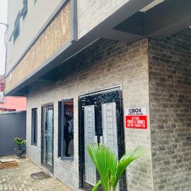 Cbox Lodge & Lounge