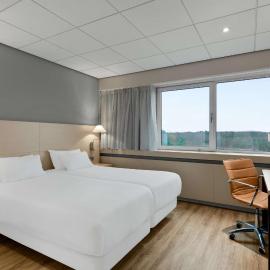 NH Noordwijk Conference Centre Leeuwenhorst,位于诺德克豪特的酒店