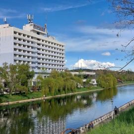 Continental Forum Oradea，位于奥拉迪亚的酒店