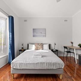 Spacious Double Ensuite Room in Marsfield - Well-Connected Suburb，位于Epping的酒店