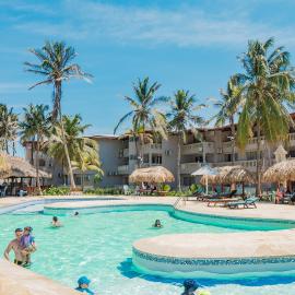 Hotel Playa Palmeras Cartagena - Vía al Mar,位于卡塔赫纳的酒店