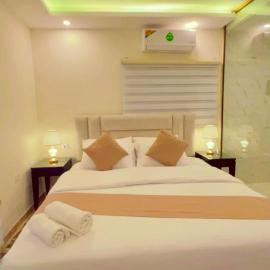Eighth Wonders Hotel，位于瓦迪穆萨的酒店