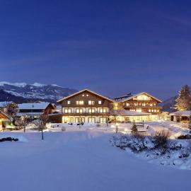 Wanderhotel Kirchner，位于维尔德科格尔山麓布兰贝格的酒店