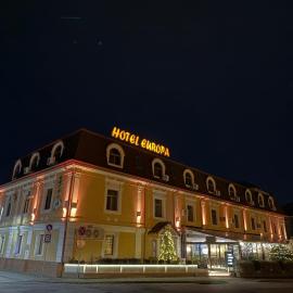 Hotel Europa，位于塔古玖的酒店