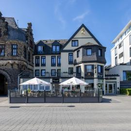 Panorama Hotel Rheinkrone，位于安德纳赫的酒店