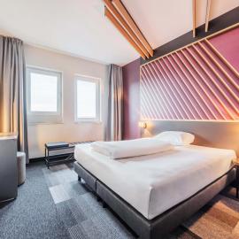 B&B HOTEL Rastatt，位于拉施塔特的酒店