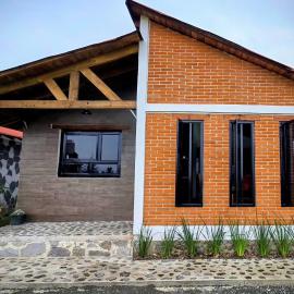 Cabañas el Corral del Rayo Huasca，位于瓦斯卡坎波的酒店