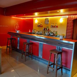 Hotel Chola，位于Dorna的酒店